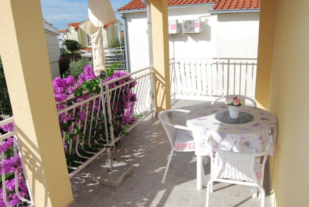 Apartament Marla1 Vodice Zewnętrze zdjęcie